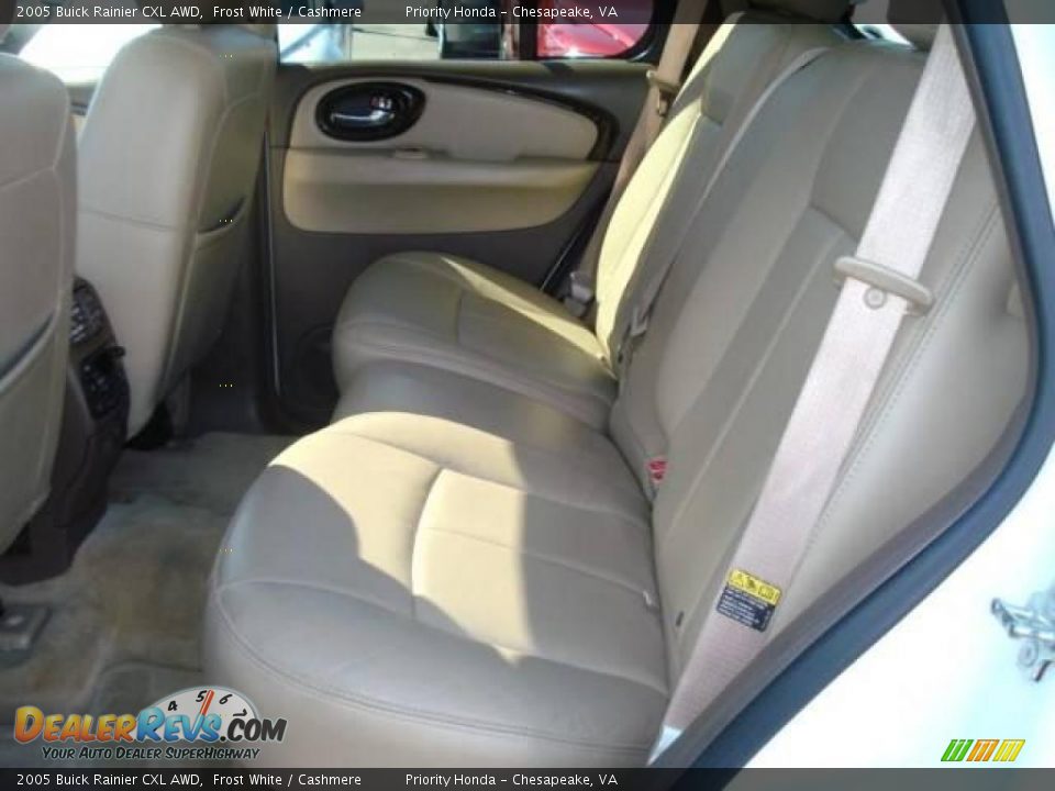 2005 Buick Rainier CXL AWD Frost White / Cashmere Photo #11