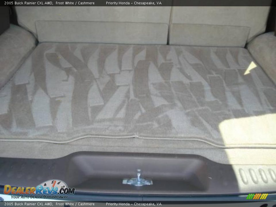 2005 Buick Rainier CXL AWD Frost White / Cashmere Photo #12