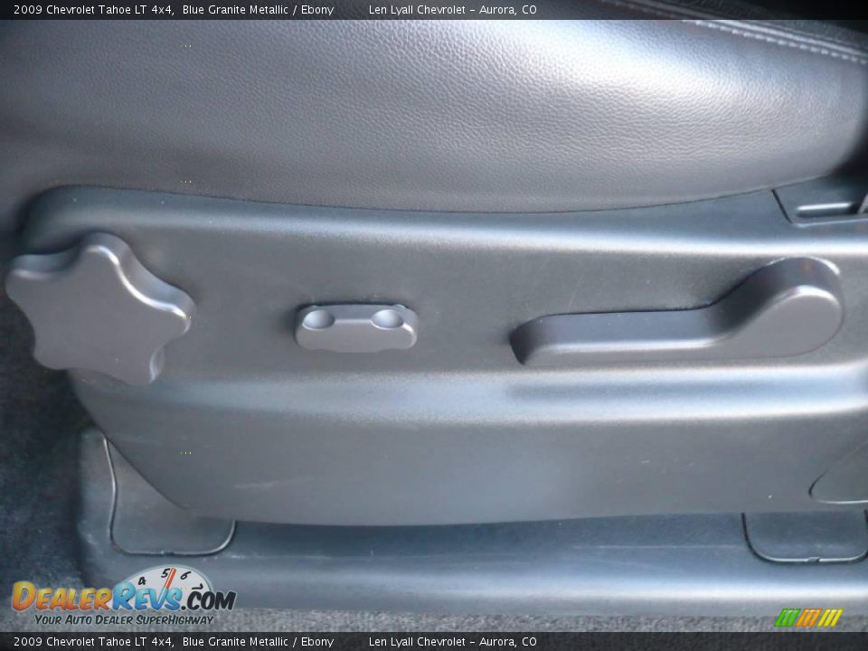2009 Chevrolet Tahoe LT 4x4 Blue Granite Metallic / Ebony Photo #28