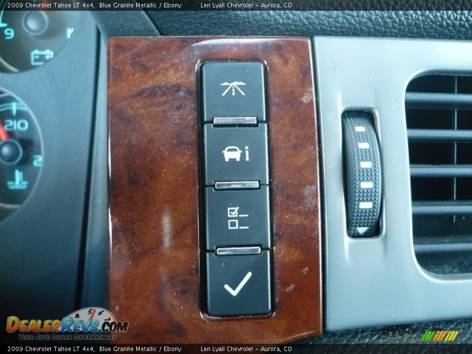 2009 Chevrolet Tahoe LT 4x4 Blue Granite Metallic / Ebony Photo #33
