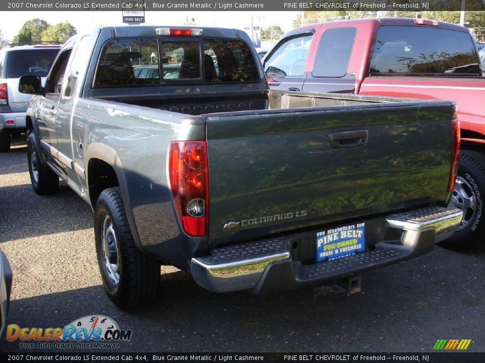 2007 Chevrolet Colorado LS Extended Cab 4x4 Blue Granite Metallic / Light Cashmere Photo #4