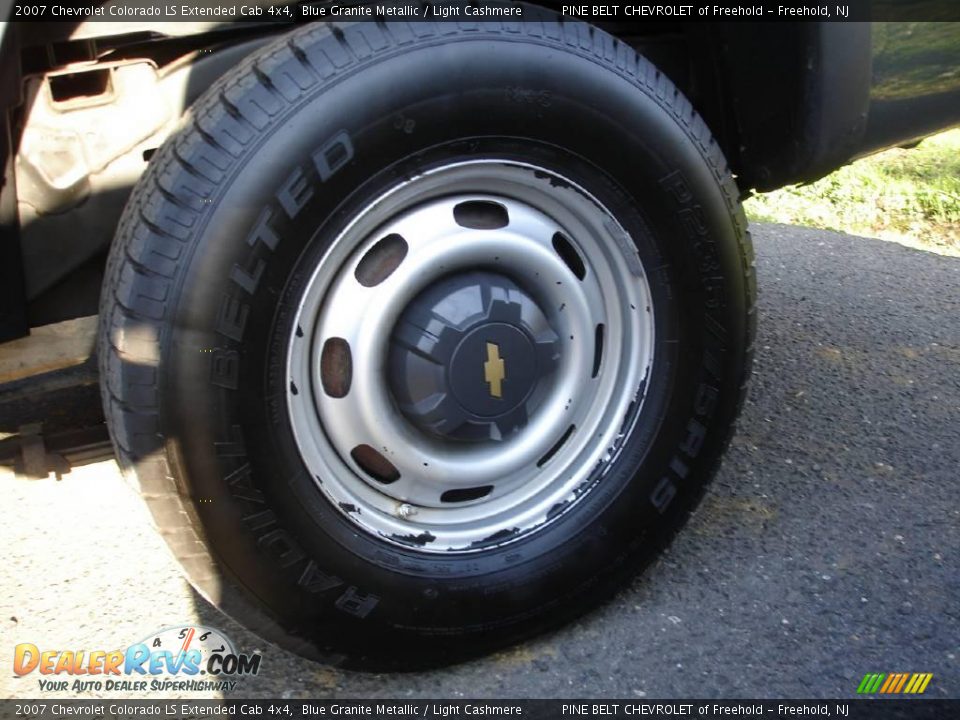 2007 Chevrolet Colorado LS Extended Cab 4x4 Blue Granite Metallic / Light Cashmere Photo #5
