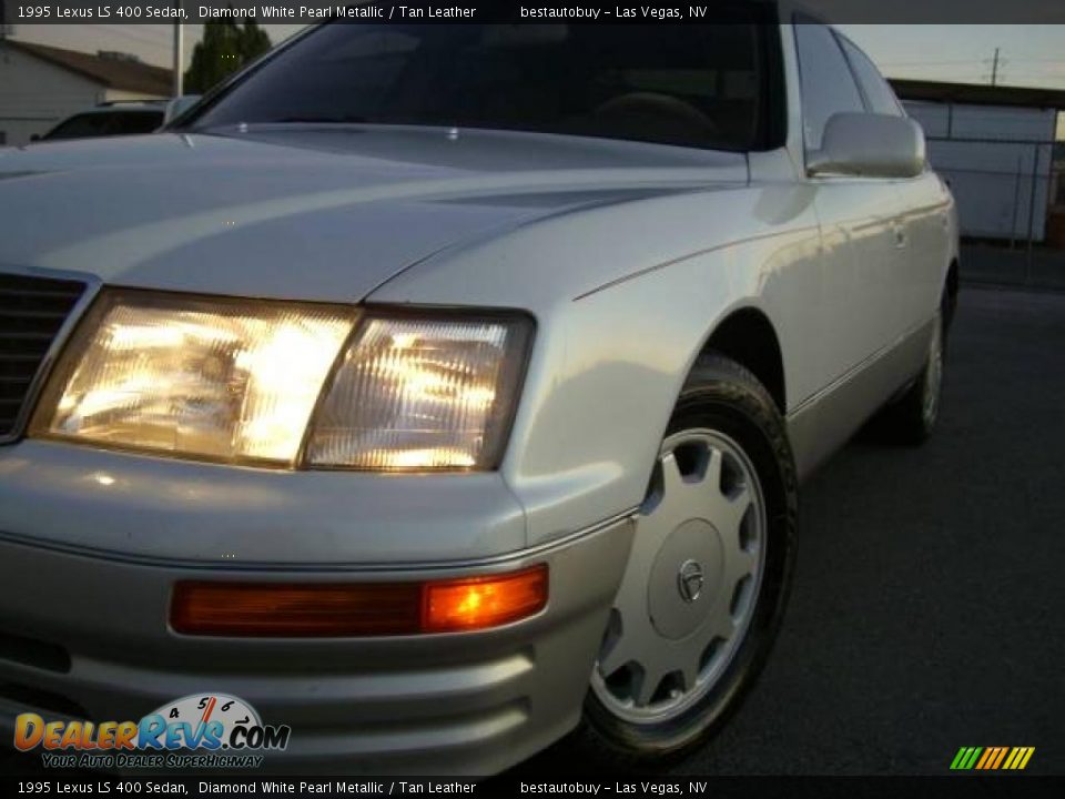1995 Lexus LS 400 Sedan Diamond White Pearl Metallic / Tan Leather Photo #15