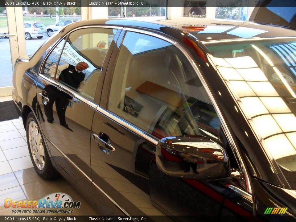 2001 Lexus LS 430 Black Onyx / Black Photo #11