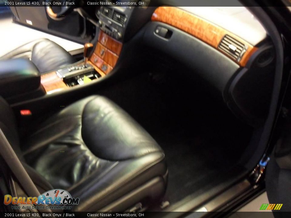 2001 Lexus LS 430 Black Onyx / Black Photo #16