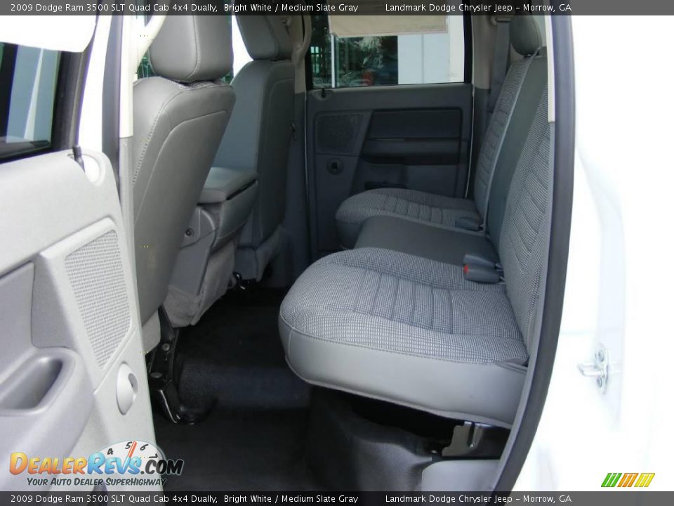 2009 Dodge Ram 3500 SLT Quad Cab 4x4 Dually Bright White / Medium Slate Gray Photo #15