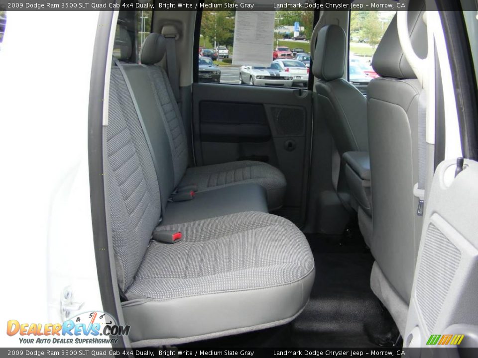 2009 Dodge Ram 3500 SLT Quad Cab 4x4 Dually Bright White / Medium Slate Gray Photo #17