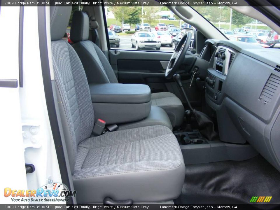 2009 Dodge Ram 3500 SLT Quad Cab 4x4 Dually Bright White / Medium Slate Gray Photo #19