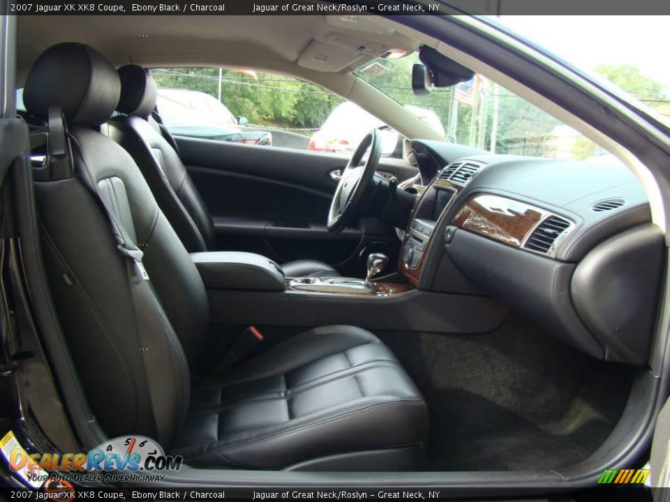 2007 Jaguar XK XK8 Coupe Ebony Black / Charcoal Photo #17