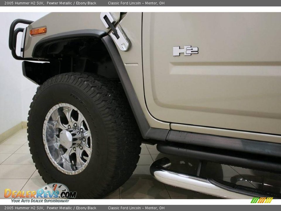 2005 Hummer H2 SUV Pewter Metallic / Ebony Black Photo #32