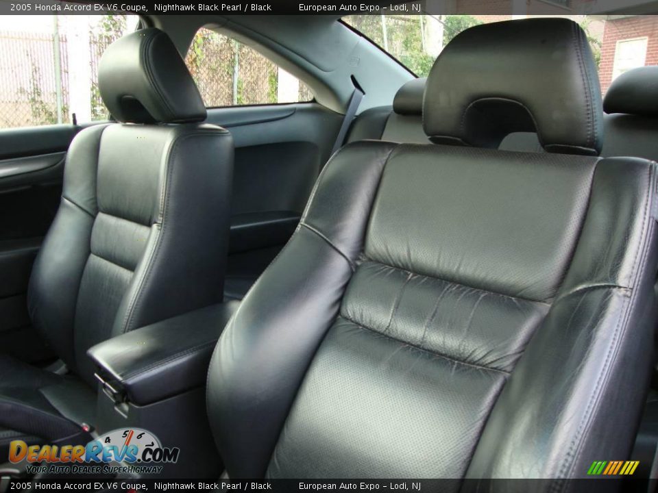 2005 Honda Accord EX V6 Coupe Nighthawk Black Pearl / Black Photo #7