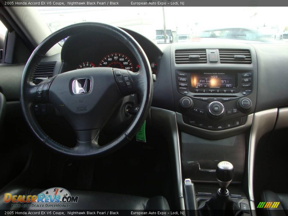 2005 Honda Accord EX V6 Coupe Nighthawk Black Pearl / Black Photo #12