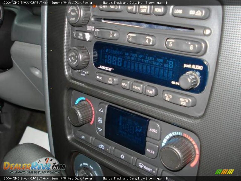 2004 GMC Envoy XUV SLT 4x4 Summit White / Dark Pewter Photo #10