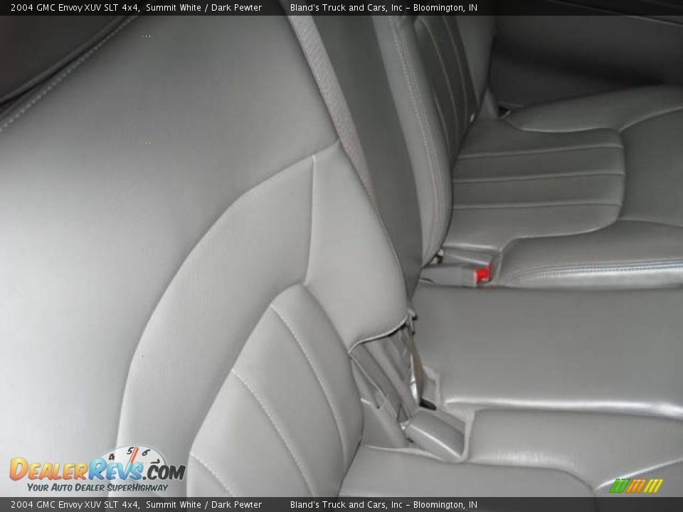 2004 GMC Envoy XUV SLT 4x4 Summit White / Dark Pewter Photo #18