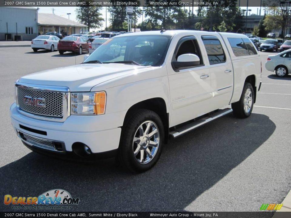 2007 GMC Sierra 1500 Denali Crew Cab AWD Summit White / Ebony Black Photo #3