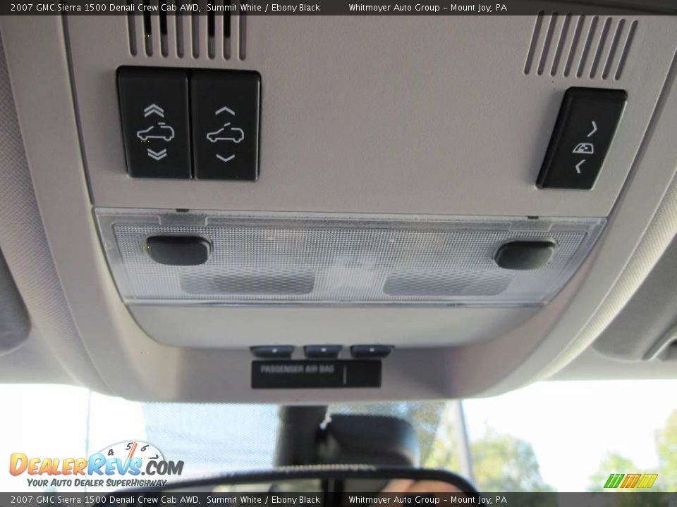 2007 GMC Sierra 1500 Denali Crew Cab AWD Summit White / Ebony Black Photo #22