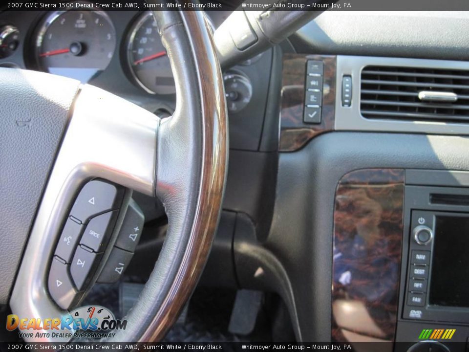 2007 GMC Sierra 1500 Denali Crew Cab AWD Summit White / Ebony Black Photo #24