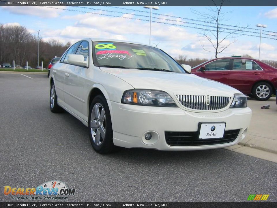 2006 Lincoln LS V8 Ceramic White Pearlescent Tri-Coat / Grey Photo #8