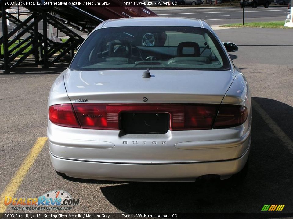 2003 Buick Regal LS Sterling Silver Metallic / Medium Gray Photo #5