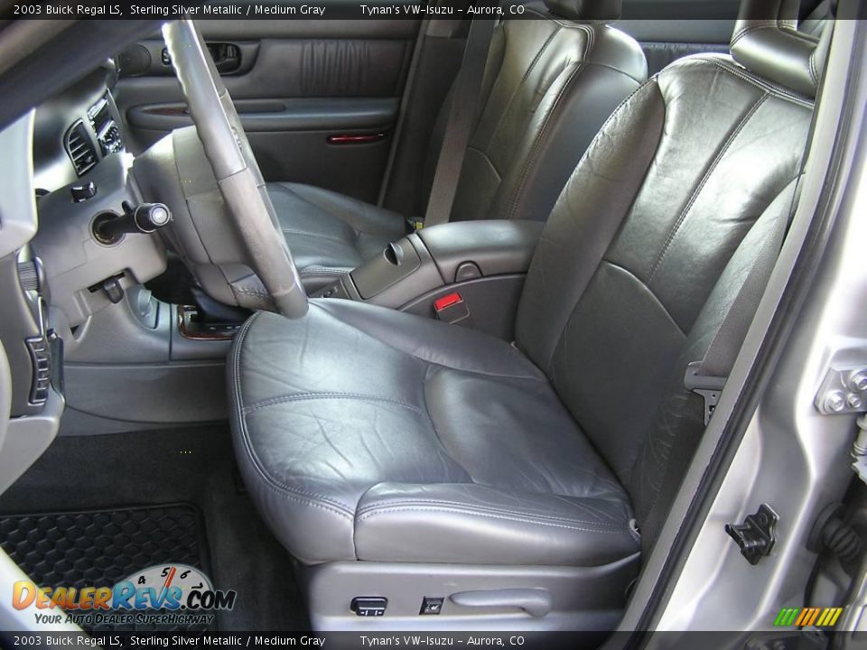 2003 Buick Regal LS Sterling Silver Metallic / Medium Gray Photo #7