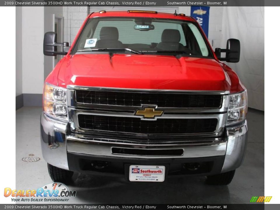 2009 Chevrolet Silverado 3500HD Work Truck Regular Cab Chassis Victory Red / Ebony Photo #2