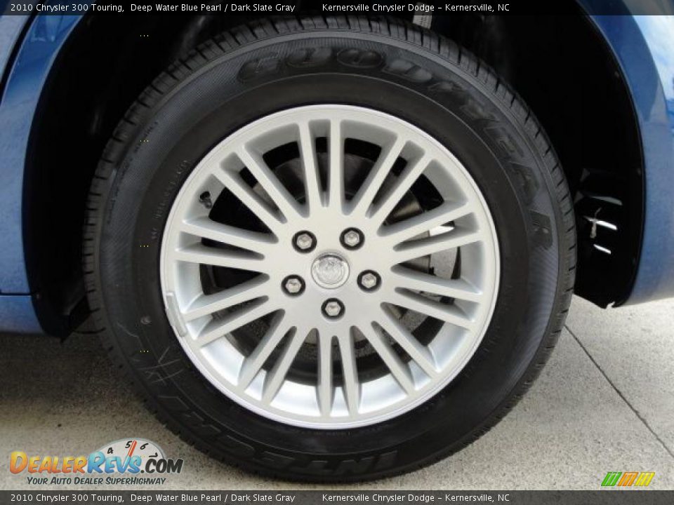 2010 Chrysler 300 Touring Deep Water Blue Pearl / Dark Slate Gray Photo #10