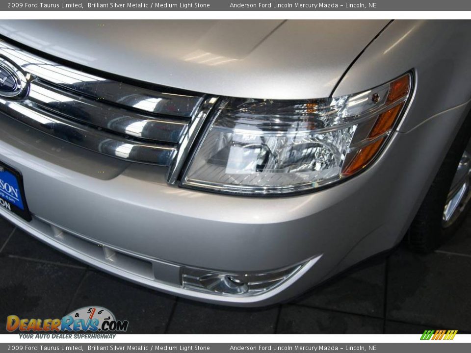 2009 Ford Taurus Limited Brilliant Silver Metallic / Medium Light Stone Photo #14
