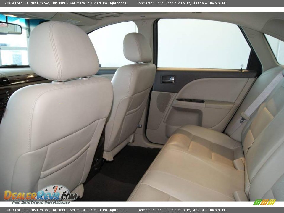 2009 Ford Taurus Limited Brilliant Silver Metallic / Medium Light Stone Photo #36