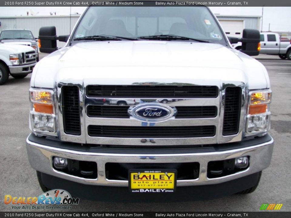 2010 Ford F250 Super Duty FX4 Crew Cab 4x4 Oxford White / Medium Stone Photo #1
