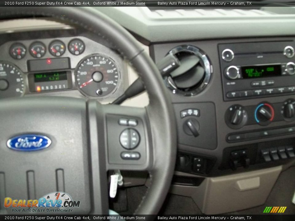 2010 Ford F250 Super Duty FX4 Crew Cab 4x4 Oxford White / Medium Stone Photo #3