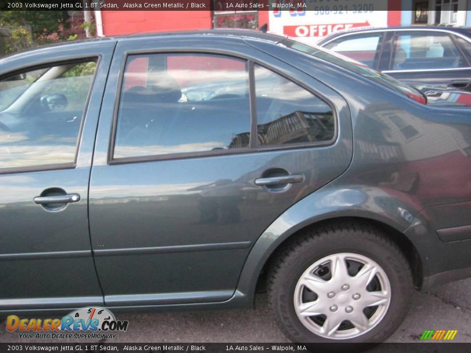 2003 Volkswagen Jetta GL 1.8T Sedan Alaska Green Metallic / Black Photo #10