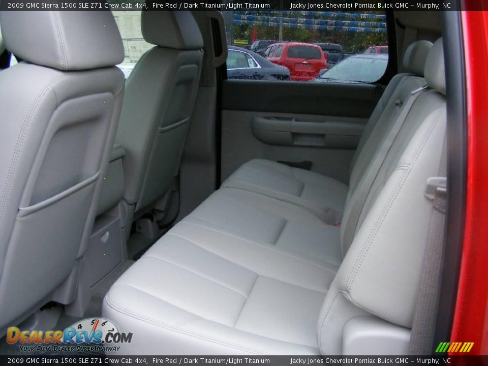 2009 GMC Sierra 1500 SLE Z71 Crew Cab 4x4 Fire Red / Dark Titanium/Light Titanium Photo #11