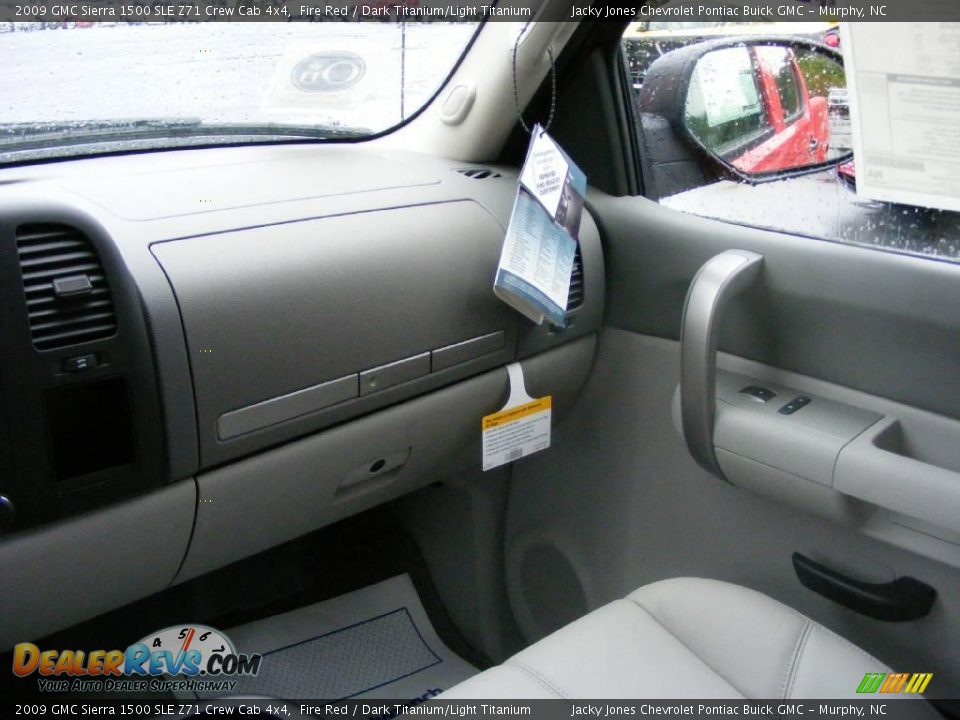 2009 GMC Sierra 1500 SLE Z71 Crew Cab 4x4 Fire Red / Dark Titanium/Light Titanium Photo #15