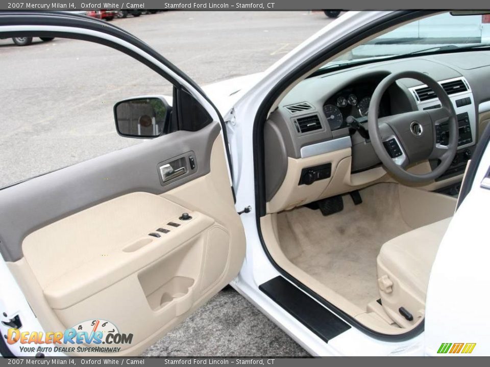 2007 Mercury Milan I4 Oxford White / Camel Photo #10