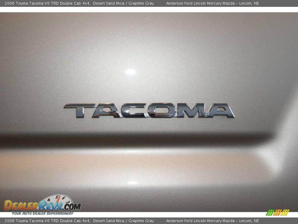 2006 Toyota Tacoma V6 TRD Double Cab 4x4 Desert Sand Mica / Graphite Gray Photo #16