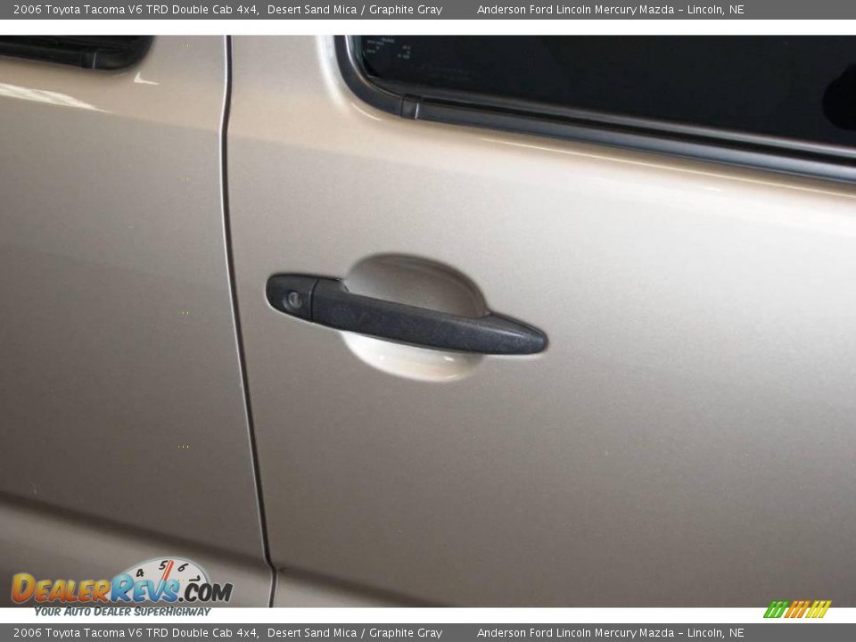 2006 Toyota Tacoma V6 TRD Double Cab 4x4 Desert Sand Mica / Graphite Gray Photo #17