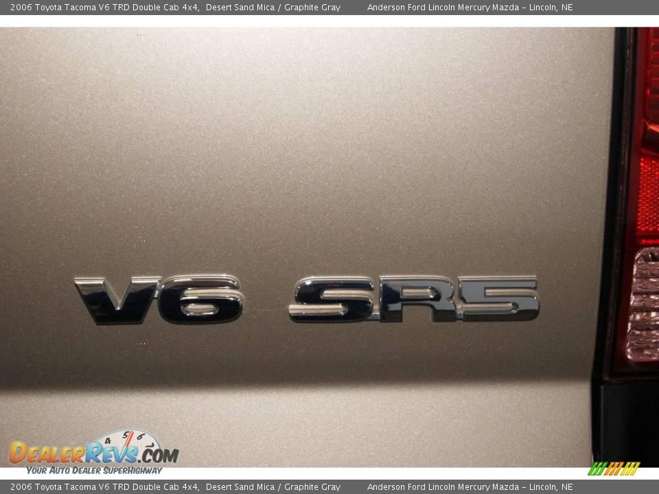2006 Toyota Tacoma V6 TRD Double Cab 4x4 Desert Sand Mica / Graphite Gray Photo #21