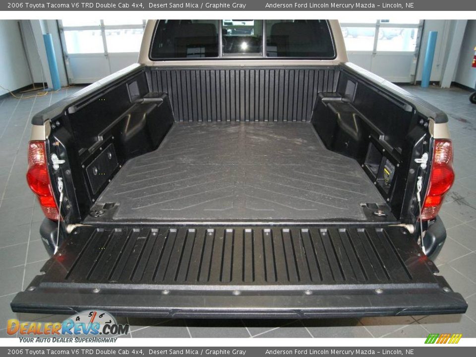 2006 Toyota Tacoma V6 TRD Double Cab 4x4 Desert Sand Mica / Graphite Gray Photo #27