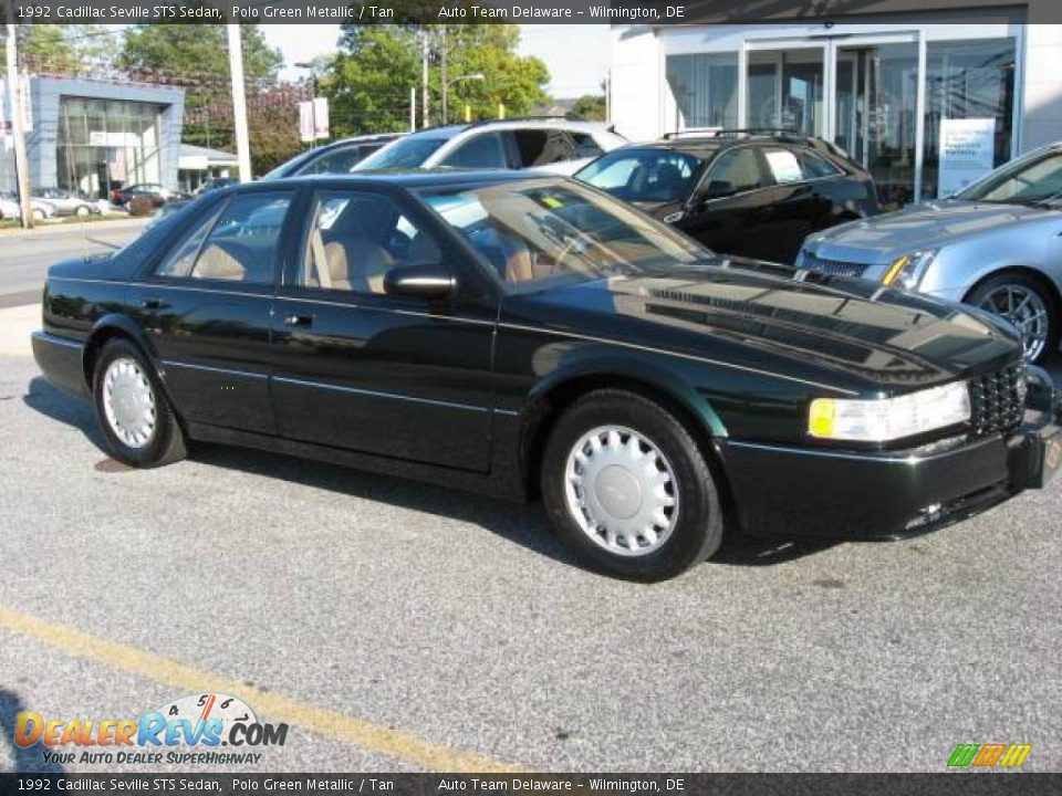 1992 Cadillac Seville STS Sedan Polo Green Metallic / Tan Photo #2