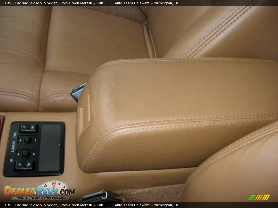 1992 Cadillac Seville STS Sedan Polo Green Metallic / Tan Photo #24