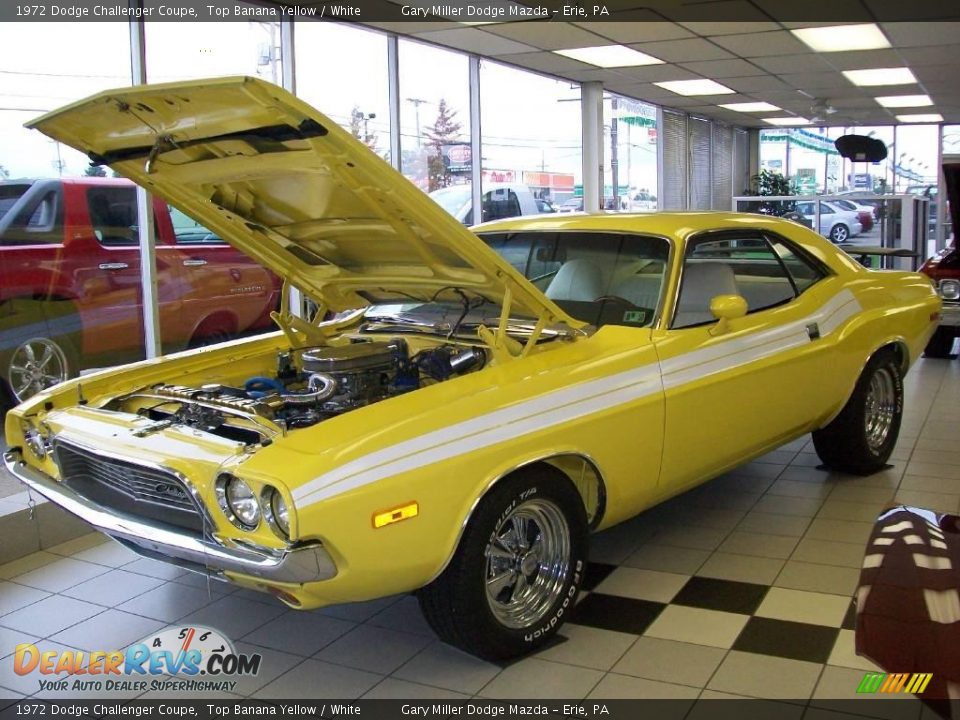 Top Banana Yellow 1972 Dodge Challenger Coupe Photo #1