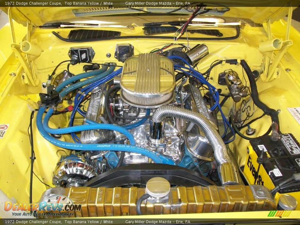 1972 Dodge Challenger Coupe Top Banana Yellow / White Photo #8