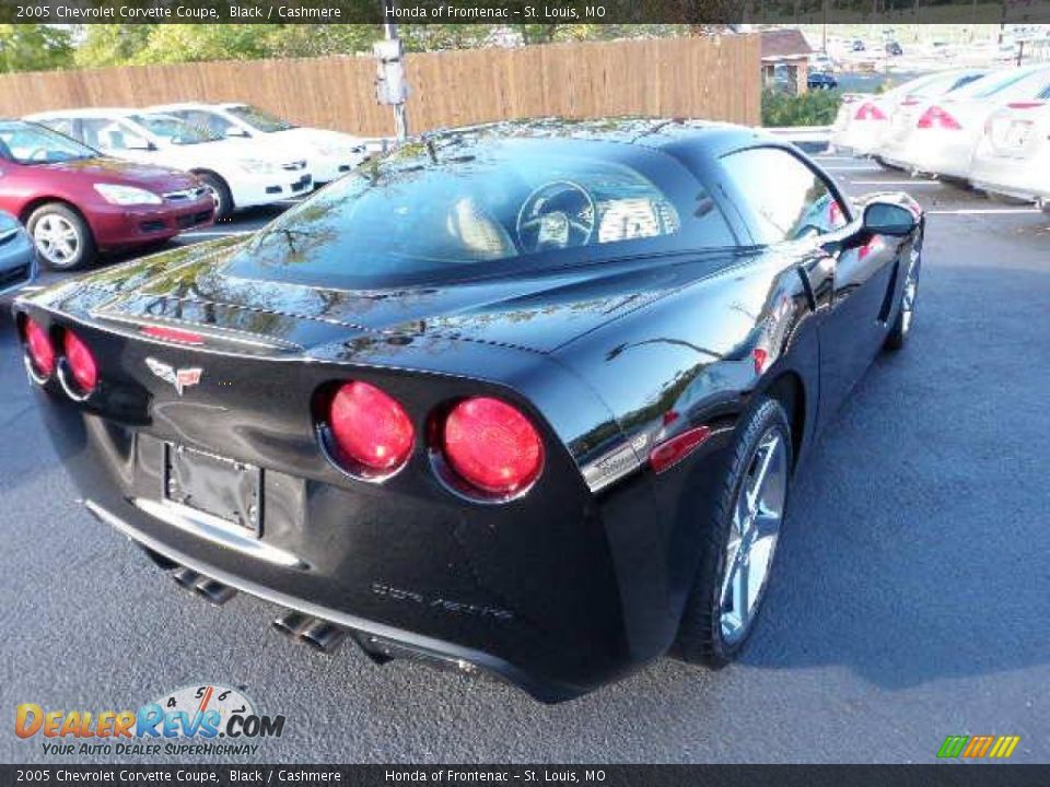 2005 Chevrolet Corvette Coupe Black / Cashmere Photo #4