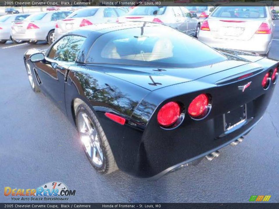 2005 Chevrolet Corvette Coupe Black / Cashmere Photo #5