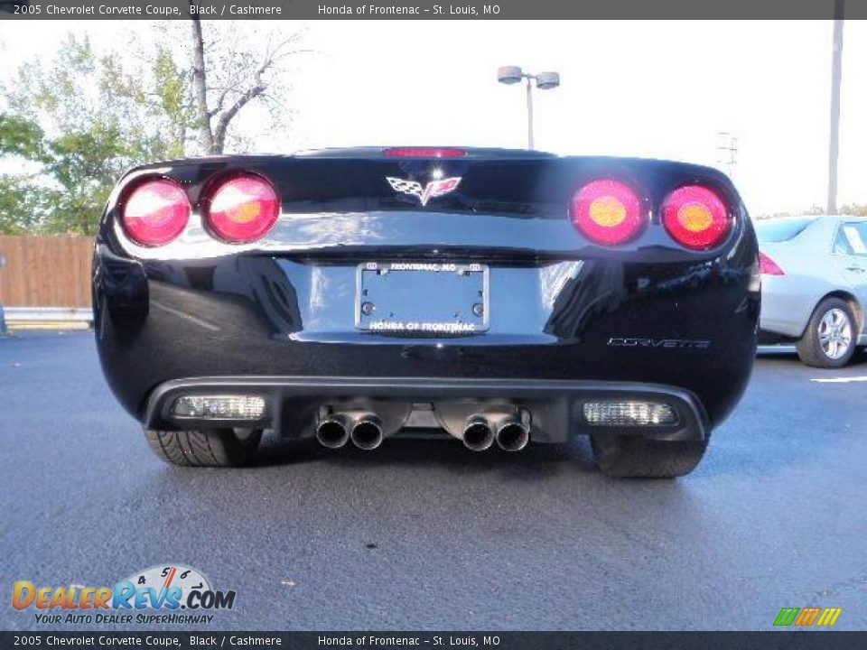 2005 Chevrolet Corvette Coupe Black / Cashmere Photo #6