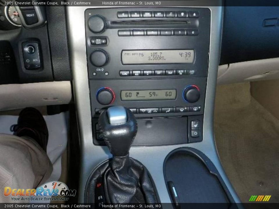 2005 Chevrolet Corvette Coupe Black / Cashmere Photo #16