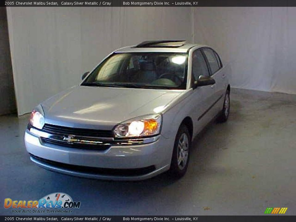 2005 Chevrolet Malibu Sedan Galaxy Silver Metallic / Gray Photo #3