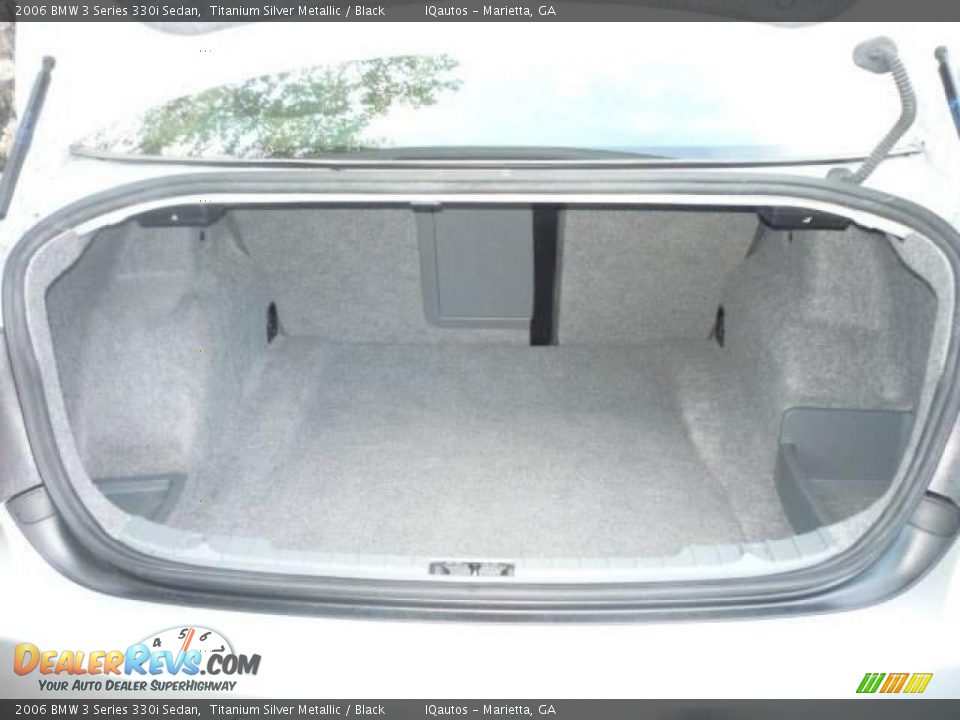 2006 BMW 3 Series 330i Sedan Titanium Silver Metallic / Black Photo #15