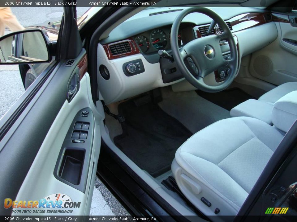 2006 Chevrolet Impala LS Black / Gray Photo #12