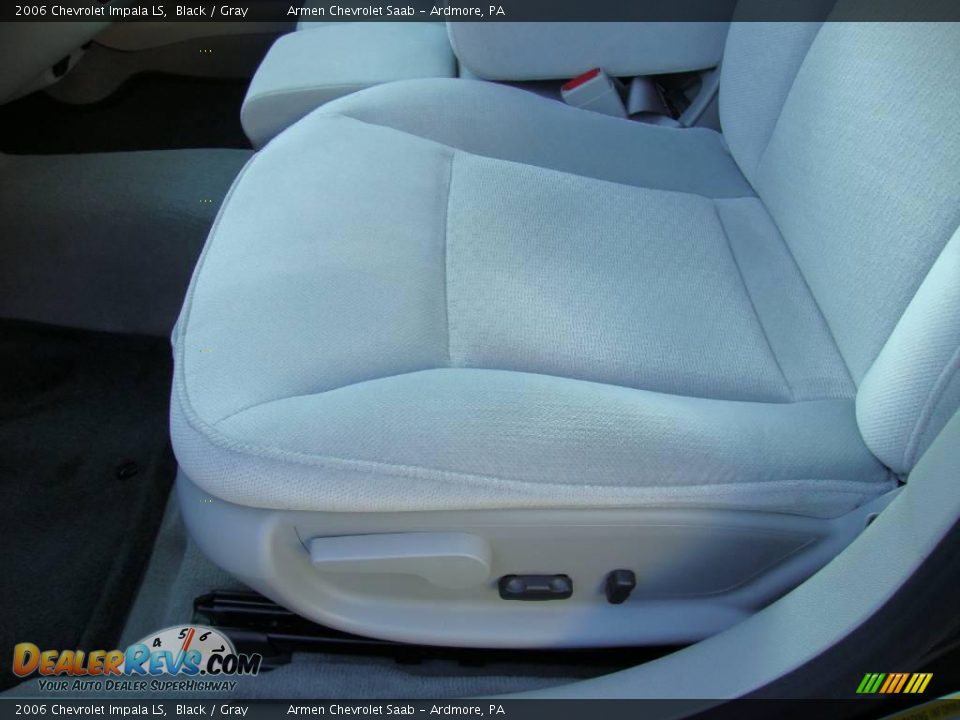 2006 Chevrolet Impala LS Black / Gray Photo #15